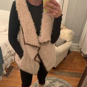 BB Dakota Faux Fur Vest